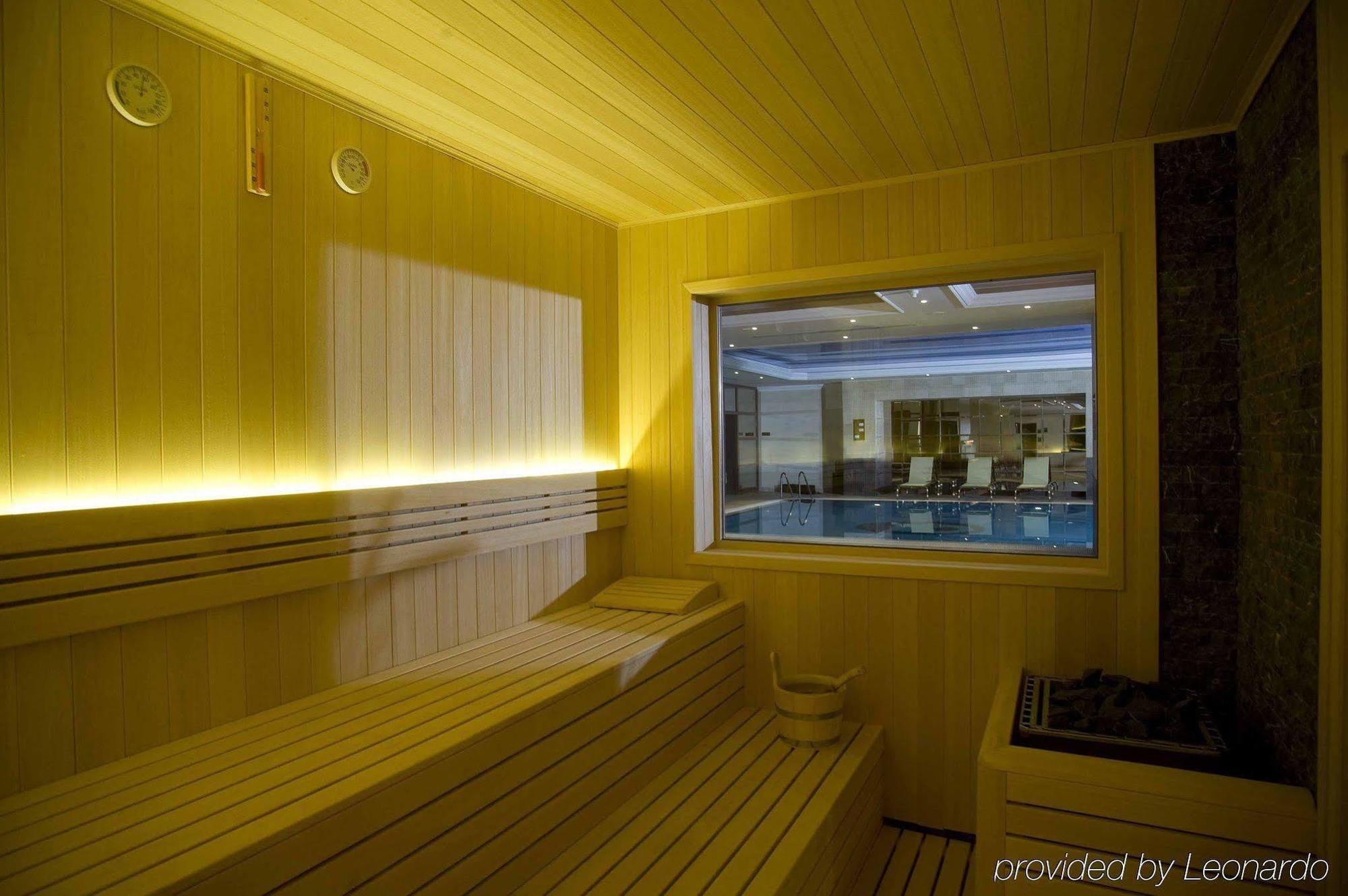 Elite World Comfy Taksim Otel 4*